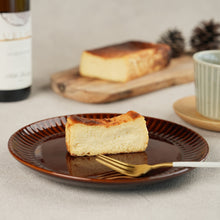 画像をギャラリービューアに読み込む, 大人のバスクチーズケーキ〜URLAR貴腐ワインと鹿児島産はちみつ入り〜【冷凍】